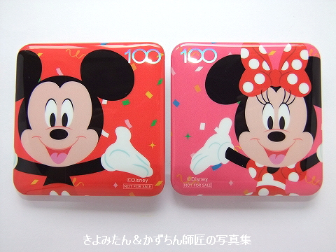 ミッキー、ミニー、ドナルド、デイジーの缶バッジもゲットでき