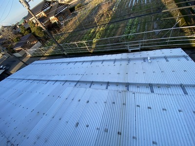 新潟県三条市の屋根外壁塗装リフォーム専門店『遠藤組』 雪止め金具、アングル取り付け