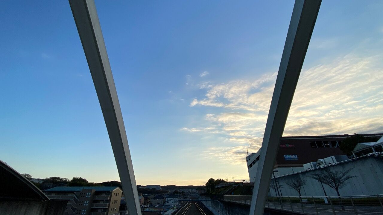 凜とした冬の夕暮れ 友達の詩 中村中 きよすけの悠々備忘録 凜とした冬の夕暮れ 友達の詩 中村中 きよすけの悠々備忘録