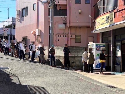 ２５／１１／２２ラーメン二郎中山駅前店０６