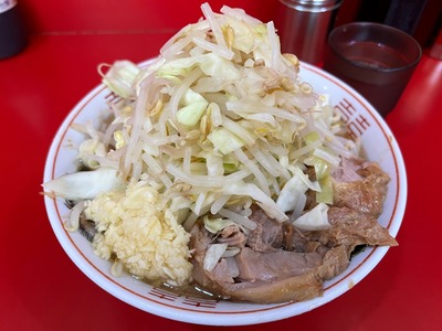 ２２／０８／１０ラーメン二郎札幌店　０５