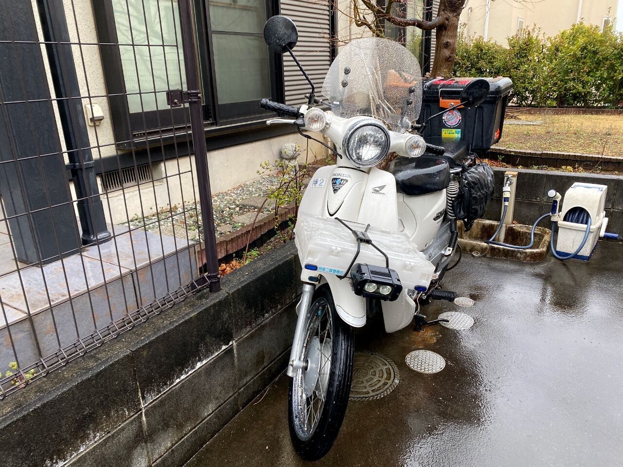 スーパーカブ110 ジムニー Jb64w 納車待ちの日々 カブ通勤初日 帰りは雨だった ならば我が家でパーツ鑑賞 きよすけの悠々備忘録 スーパーカブ110 ジムニー Jb64w 納車待ちの日々 カブ通勤初日 帰りは雨だった ならば我が家でパーツ鑑賞 きよすけの悠々備忘録