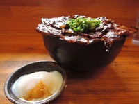 15/06/15炭焼豚丼豚野郎 大豚丼+温玉05