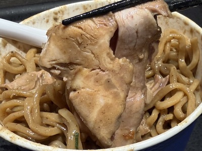 26/04/04麺処 にぼし香 関内 THE LIVE店 21