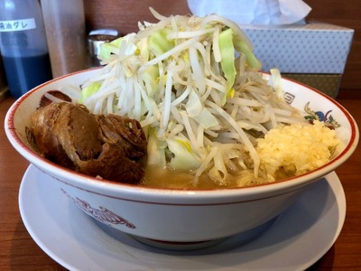 １８／０８／１３ラーメン豚山　０６
