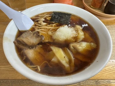 ２５／０８／２０寿ラーメン　０４
