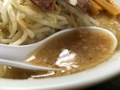 17/03/25二郎新宿小滝橋通り店小ラーメン(ニンニク)09