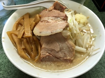 17/03/25二郎新宿小滝橋通り店小ラーメン(ニンニク)07