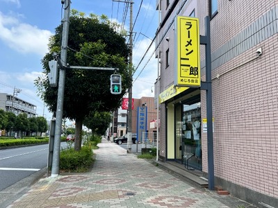 ２２／０８／２４ラーメン二郎めじろ台店　０２