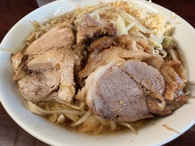 ２６／０５／２０ラーメン二郎めじろ台店　１０