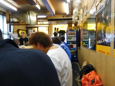 16/04/28ラーメン二郎環七新新代田店04