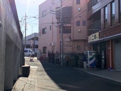 ２５／１２／１６ラーメン二郎中山駅前店２２