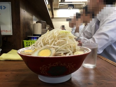 １７／０５／２６ラーメン二郎品川店０８