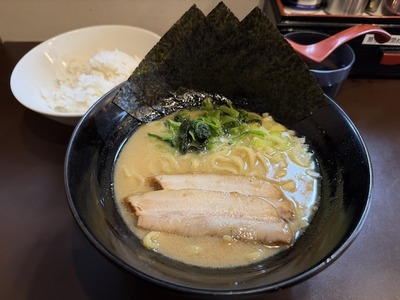 ２６／０３／０１松壱家菊名店　０６