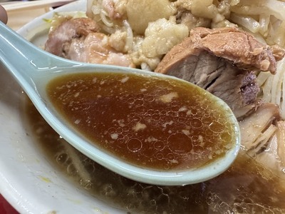 ２５／０８／３０ラーメン二郎上野毛店　１３