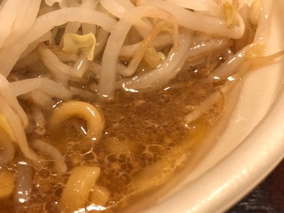 19/01/29セブン&アイ豚ラーメン 05