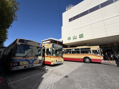２５／１１／２２ラーメン二郎中山駅前店０４