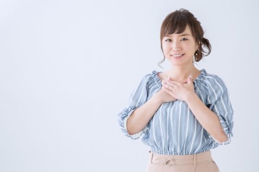 不幸な結婚式 新郎友人の山田太郎さんがスピーチをしようと立ち上がると なぜか新婦友人がマイクの前へ立ちはだかる そして 新婦は新郎に相応しくない と発言 すると子供達が 鬼女の浮気速報 2ch鬼女 キチママ 修羅場まとめ