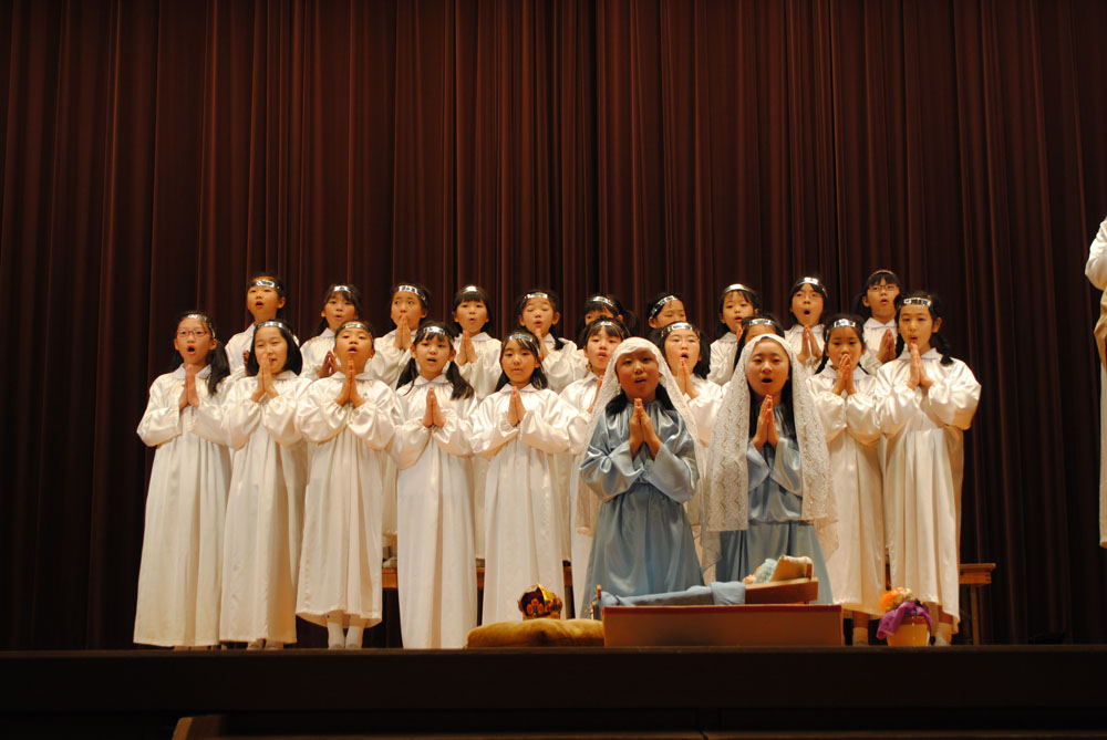 京都聖母学院小学校 クリスマス聖劇 レポート けいkids まり先生のブログ