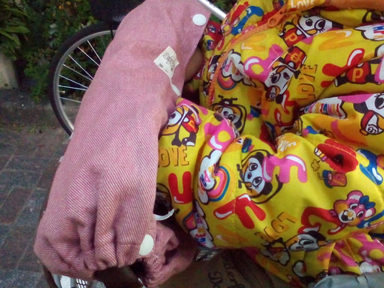 子供乗せ自転車 ハンドルカバー 子どもの手を寒波から守りたくて作りました 健康 環境 こころ みっつのけい