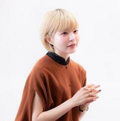 益若つばささん　ネットに「死ね」「ブス」「気持ち悪い」　一生分の悪口を言われた読者モデル時代