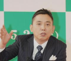 太田光ã€ã€Œ#太田光をテレビã«å‡ºã™ãªã€ã‚’一蹴「もã£ã¨ä¿ºãŒå‚·ã¤ããƒãƒƒã‚·ãƒ¥ã‚¿ã‚°ã¨ã‹ã‚ã‚“ã®ã«ãªã€