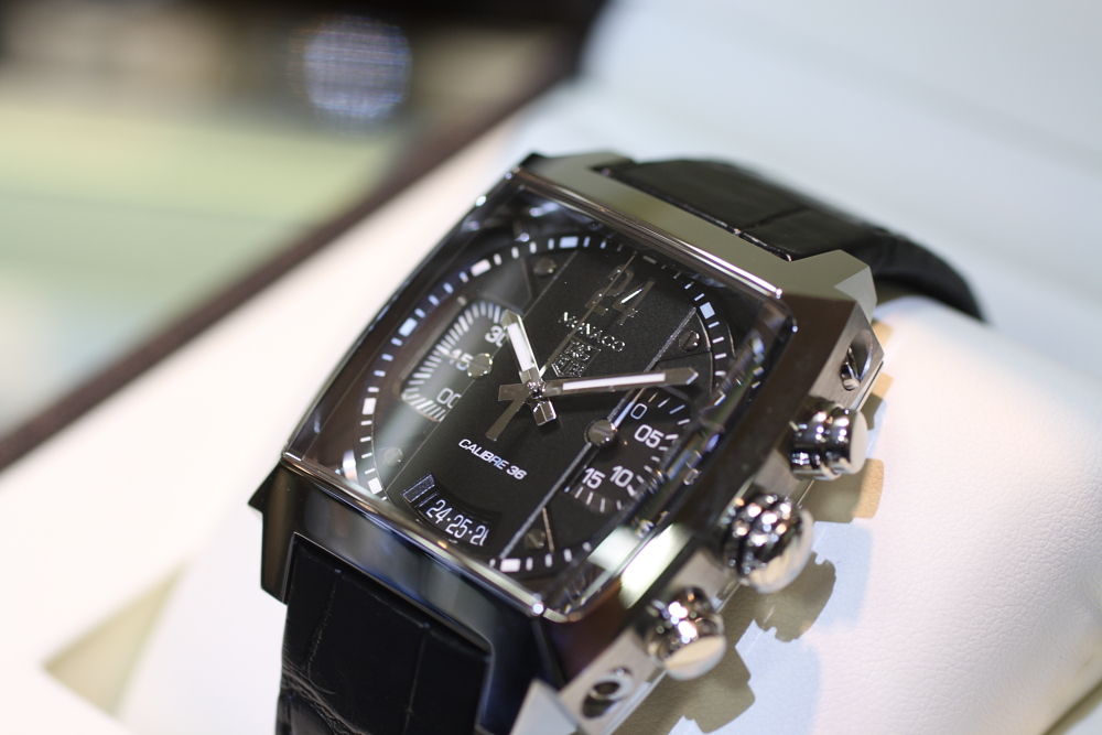 モナコ ２４ タグ ホイヤーフェア開始 タグ ホイヤー 華やか女子時間 Tanaka