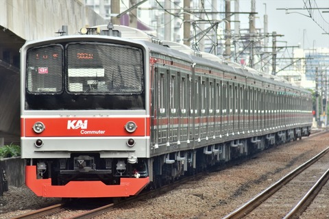 新塗装も日本風に修正があるか 5系埼京線ハエ26編成運用復帰 Jabodetabek Commuters News 新塗装も日本風に修正があるか 5系埼京線ハエ26編成運用復帰 Jabodetabek Commuters News