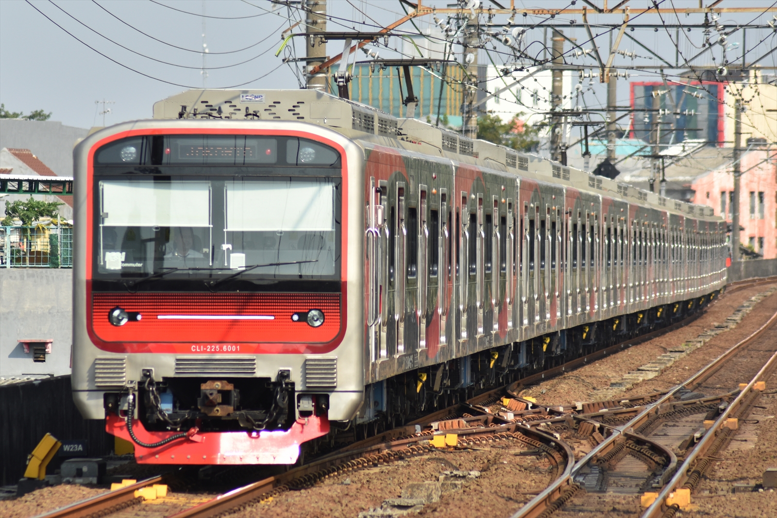 INKA】国産新車CLI-225系7001Fデビュー(5月11日) : JABODETABEK