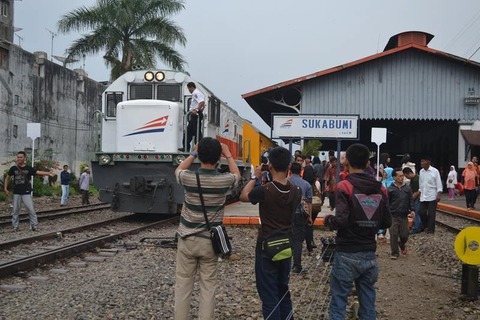 1396060_604880726240543_1252646098_n