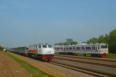 都営6201F、HITACHI KL3 97222F Cikaumへ（11月19日） : JABODETABEK