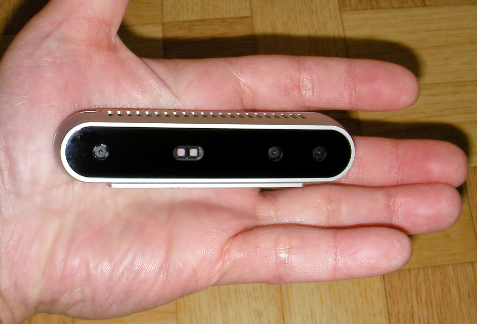 デプスカメラを「バーチャル背景」用 Web カメラとして使う : DSAS開発