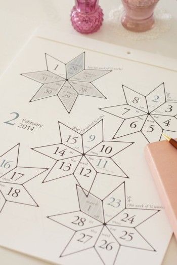 金色のシマシマが金運の象徴とされる寅の日、 一粒のモミが万倍となるといわれ お金も増えるといわれている一粒万倍日、 万事に渡ってもっとも良いとされる貴重な天赦日、 もちろん大安や巳の日も良いとされています。