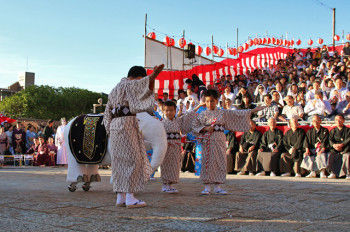 長崎秋の大祭「長崎くんち」レポート~踊町「桶屋町」のシンボル・象のお話~