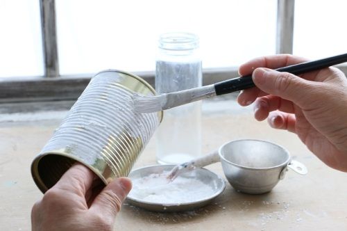 男前リメ缶を、セリアの転写シールで
