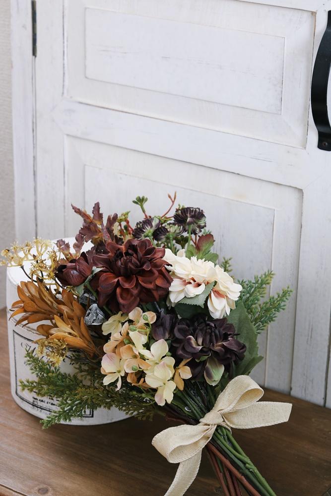 ダイソーの造花がすごすぎ おしゃれに飾る3つのアイデア 窪田千紘フォトスタイリングwebマガジン Klastyling Powered By ライブドアブログ