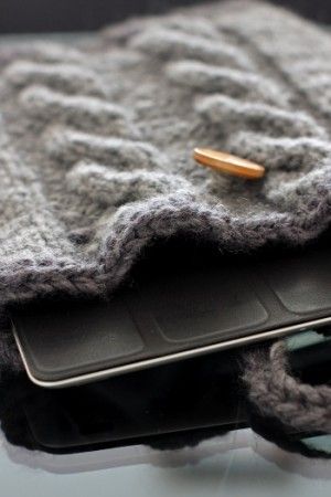 Let’s knit！真っすぐ編むだけのスマホカバー