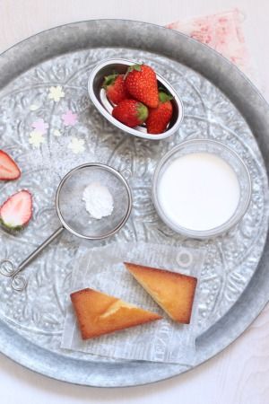 コンビニスイーツで“おうちカフェプレート”