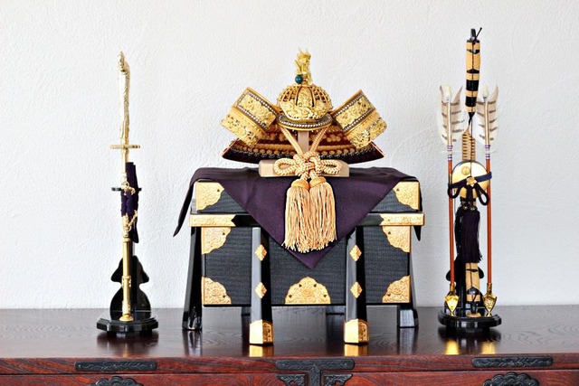 端午の節句 こどもの日 兜 飾り方