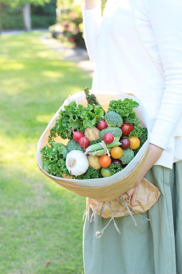 スーパーの野菜を花束に 見て食べて楽しむ ベジブーケ の作り方 窪田千紘フォトスタイリングwebマガジン Klastyling Powered By ライブドアブログ