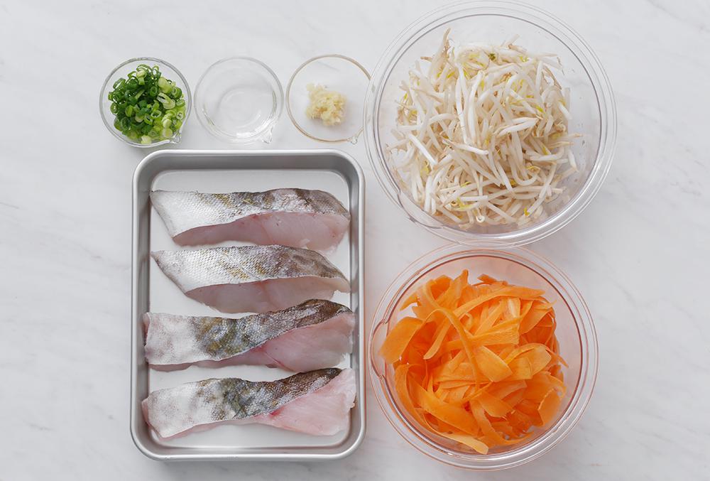 10分で晩ごはん 包丁を使わずに作れる 魚のフライパン酒蒸し 窪田千紘フォトスタイリングwebマガジン Klastyling Powered By ライブドアブログ