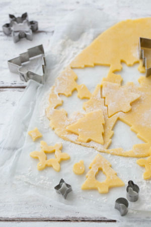 クリスマスはキャンディでキラキラ☆ ステンドグラスクッキー