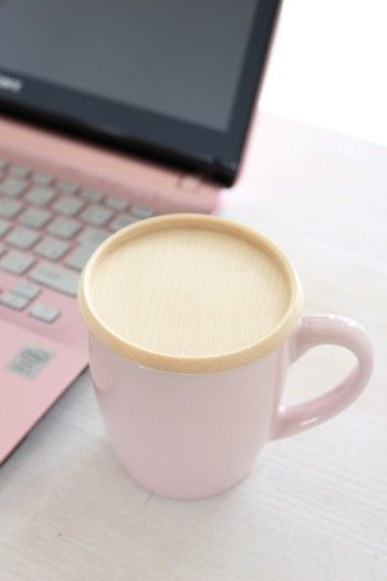 カップの蓋としても使える、というのがユニークですね。