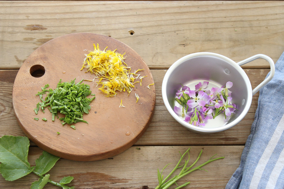 美味しい雑草 ハマダイコン タンポポ お花のおにぎりの作り方 窪田千紘フォトスタイリングwebマガジン Klastyling Powered By ライブドアブログ
