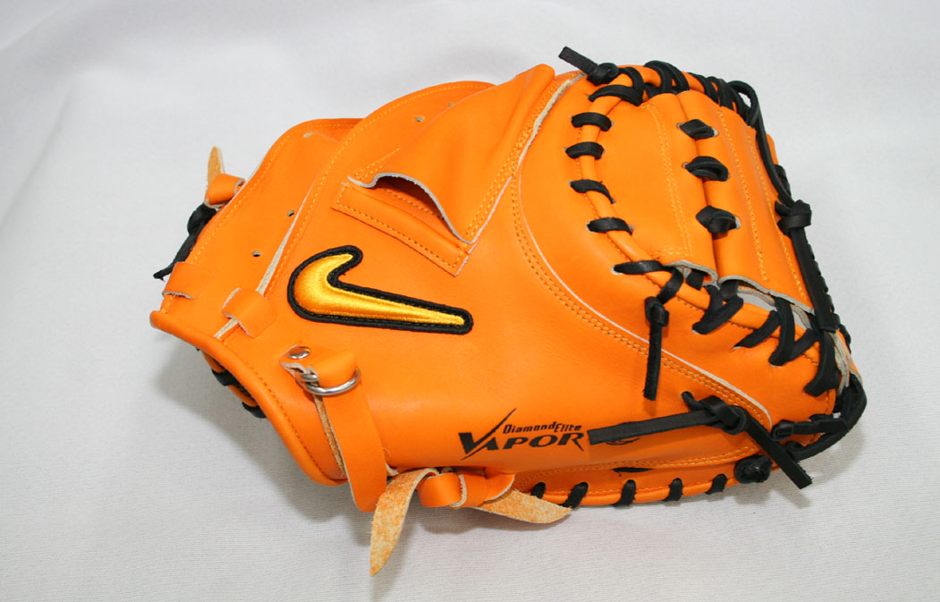 ナイキキャッチャーミット クリーニング済み 】 ナイキ 軟式用