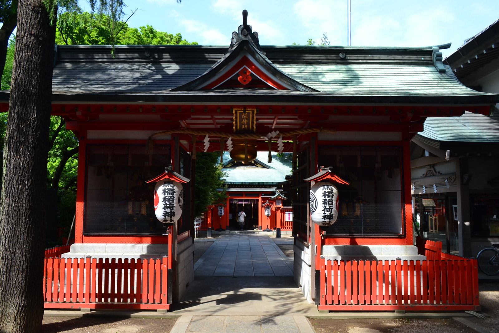 東京三大鳥居の迫力と東京一の開運鈴 馬橋稲荷神社 神々に包まれる日々のblog
