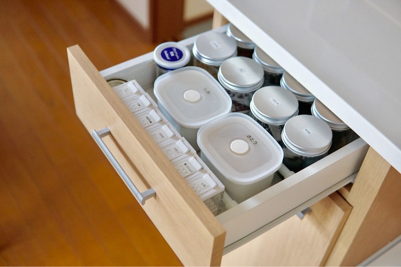 ニトリ 突っ張り棒の ズレ には やはりニトリの コレ ココロのくらし ニトリマニアの 静岡 整理収納アドバイザー Powered By ライブドアブログ