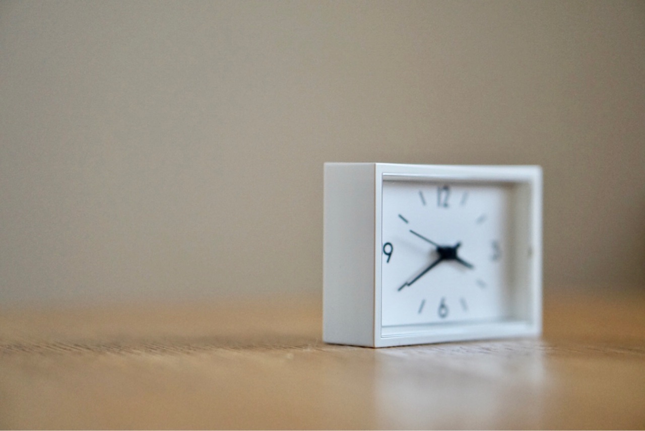 無印 冷蔵庫に貼れる マグネット付きのシンプルな時計をキッチンに ココロのくらし ニトリマニアの 静岡 整理収納アドバイザー Powered By ライブドアブログ