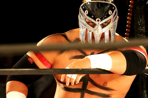 プロレス ドラゴンゲート 実物 マスク吉田 隆司 サイバーコング 本物 Amazon.co.jp: プロレス ドラゴンゲート マスク 吉田 隆司