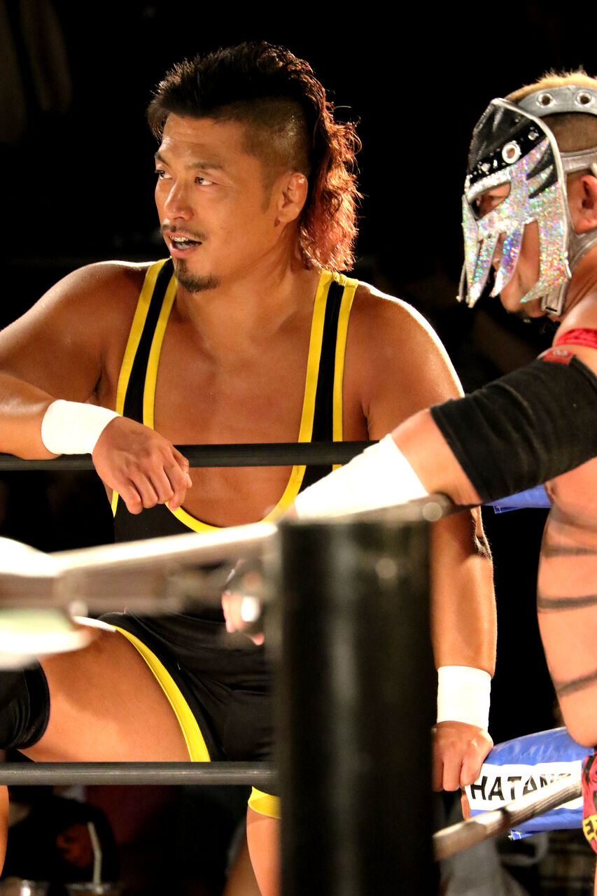 16 08 06 鷹木信悟 選手 サイバーコング 選手 まっくすのプロレスフォト 人生で大事なことは全てプロレスが教えてくれた 16 08 06 鷹木信悟 選手 サイバーコング 選手 まっくすのプロレスフォト 人生で大事なことは全てプロレスが教えてくれた